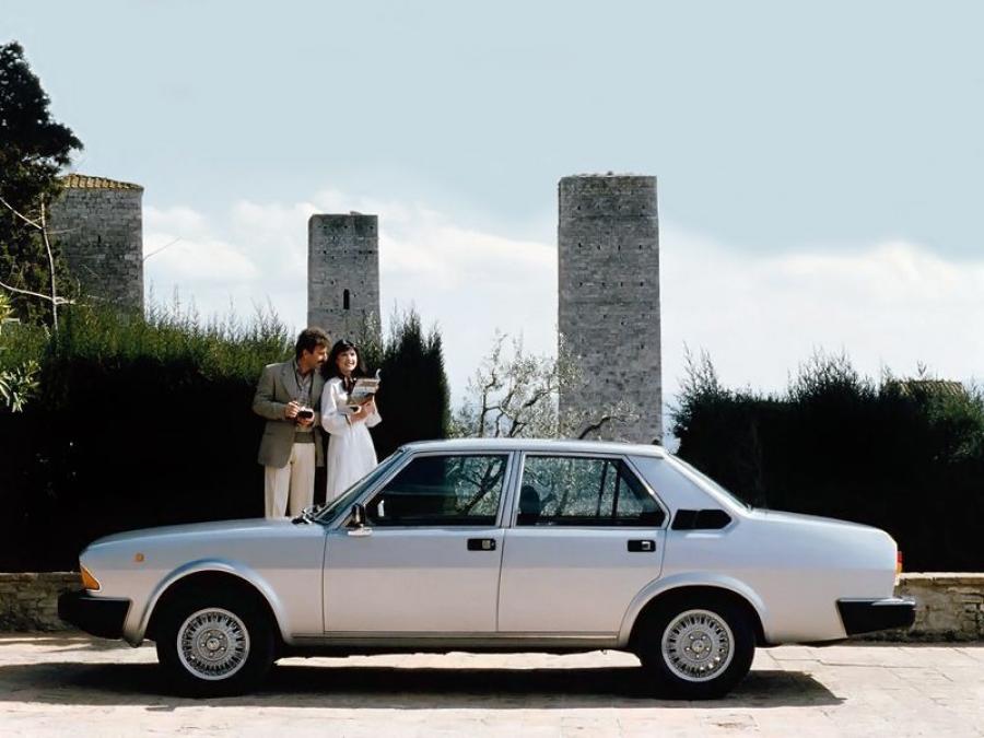  Alfa Romeo Alfa 6 (119) 1979 года  (фото 21 из 25)